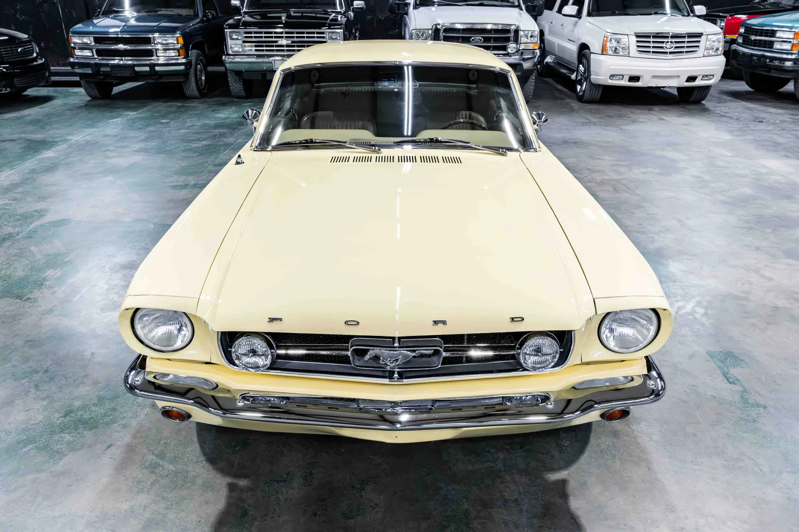 1965-Ford-Mustang-Springtime Yellow-230788--40.jpg